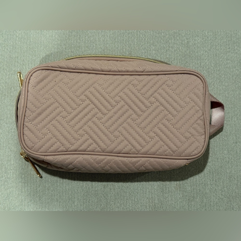 Bagsmart Elegant Quilted Bag